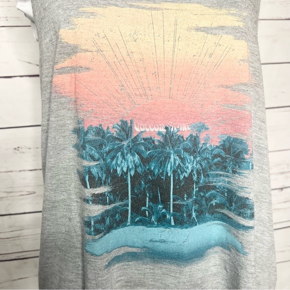 Volcom Stone Gray Sunset Twist Detail Racerback Tank Top Size Small - Picture 3 of 10